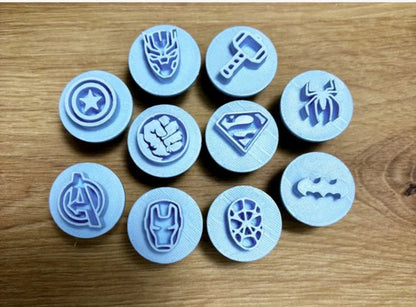 Marvel Brigadeiro Carimbo Azul