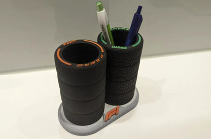 Porta Caneta Pneu F1 — Organizador de Mesa 3D